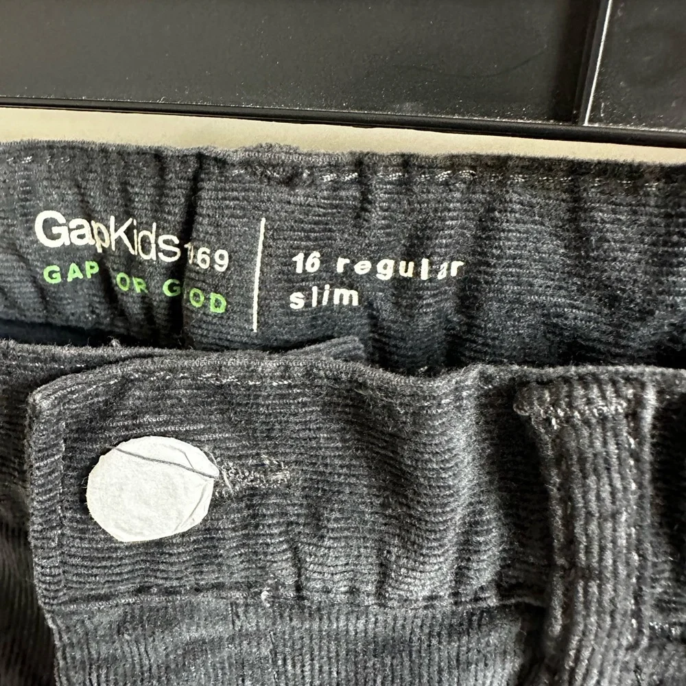 GAP this black