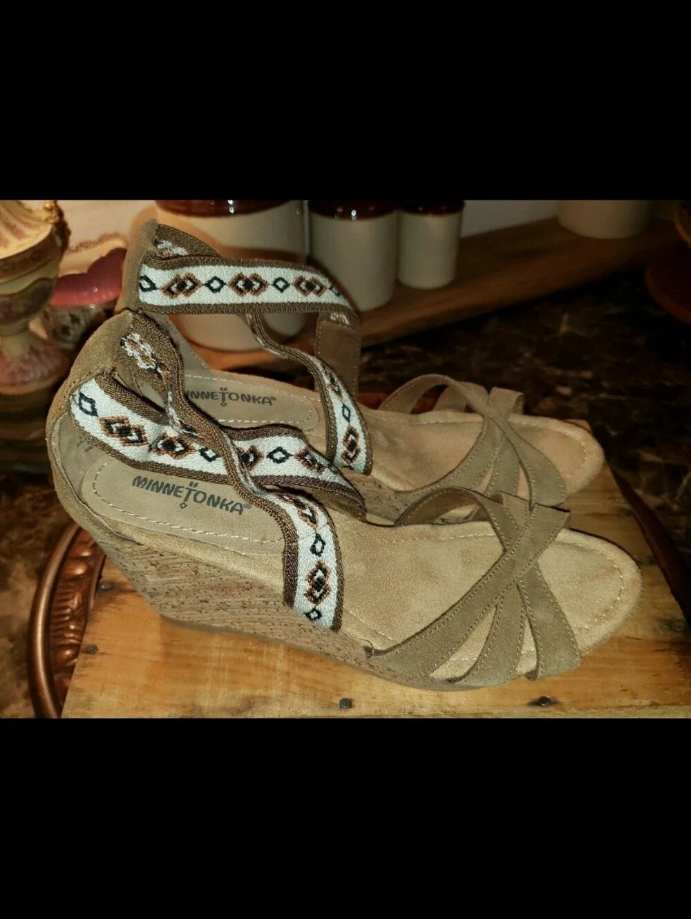 Minnetonka drew wedge