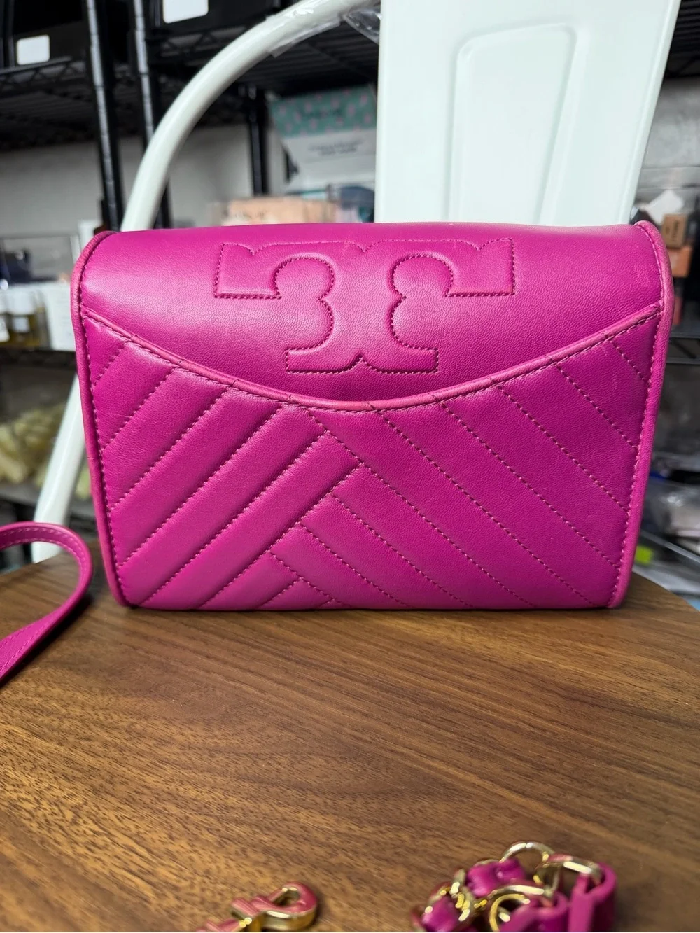 Tory Burch bold hot