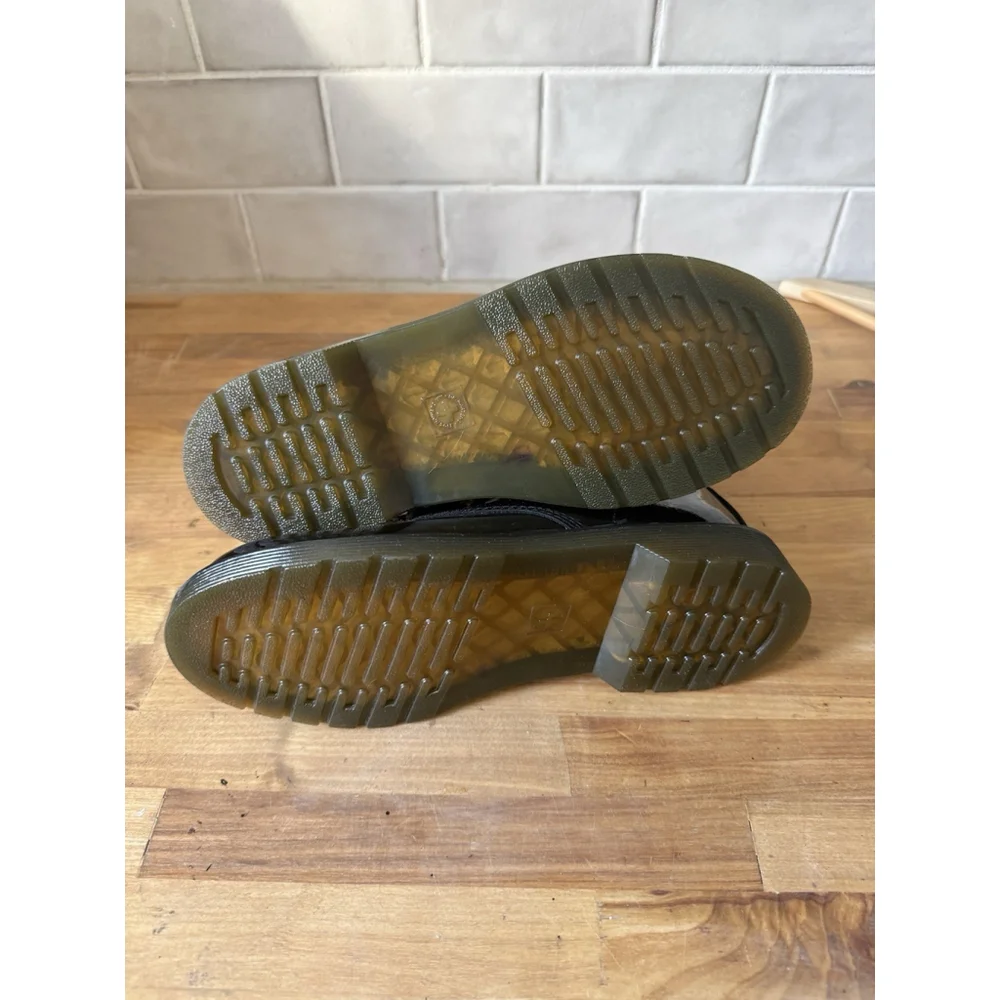 Dr. Martens unisex boot