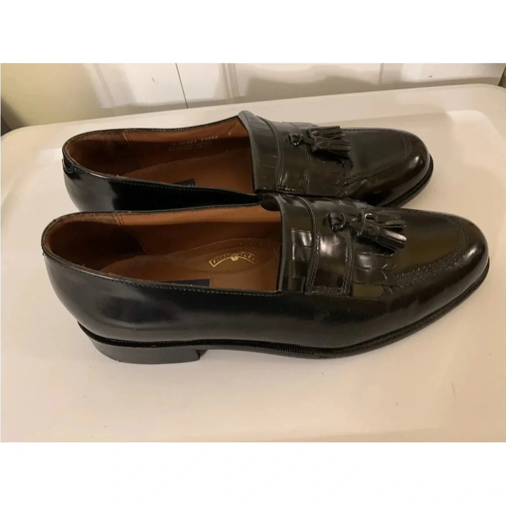 Bostonian elegant black