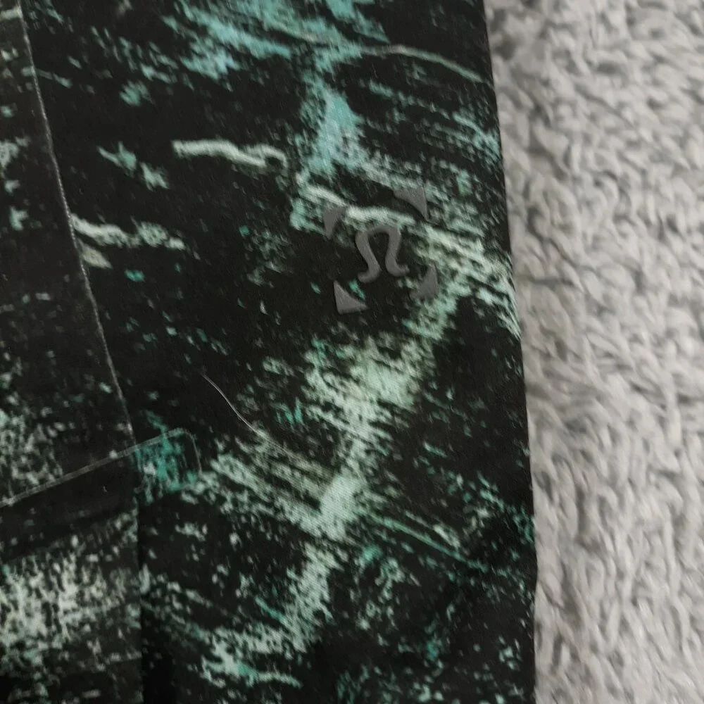 lululemon athletica very good