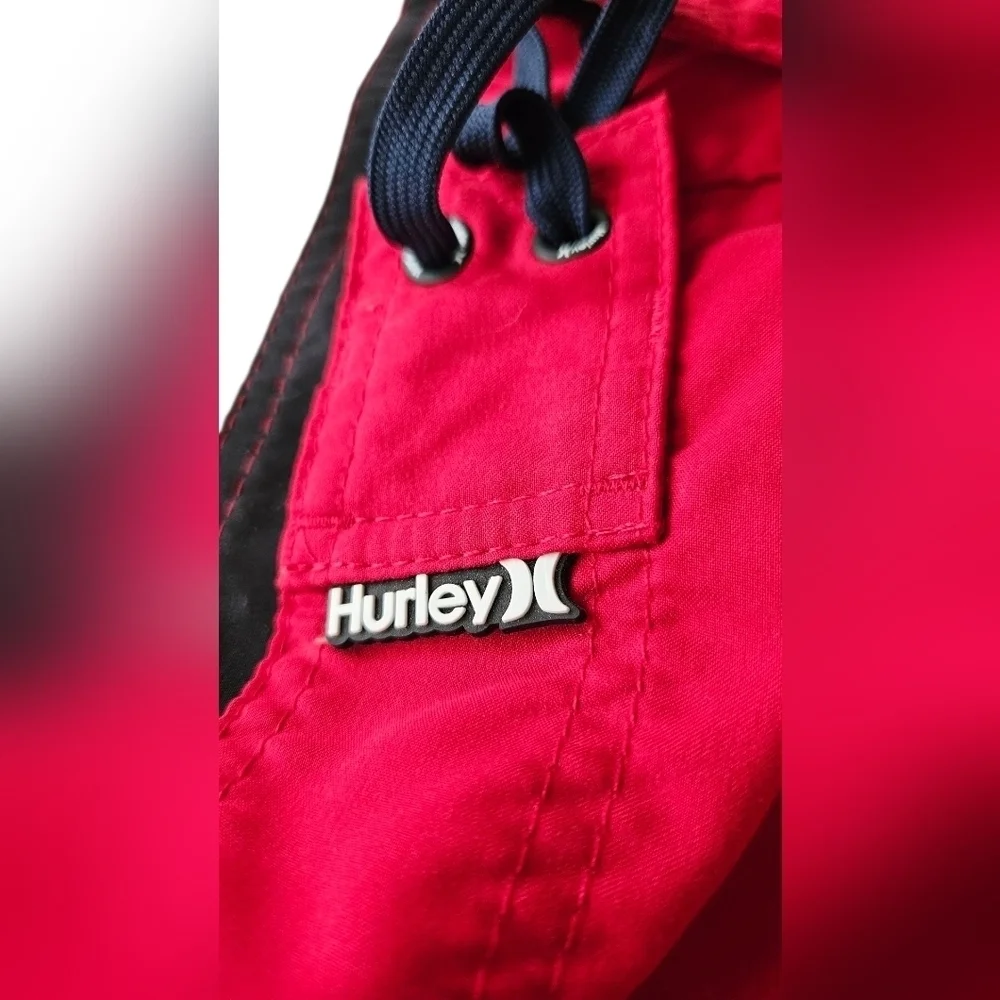 Hurley red board