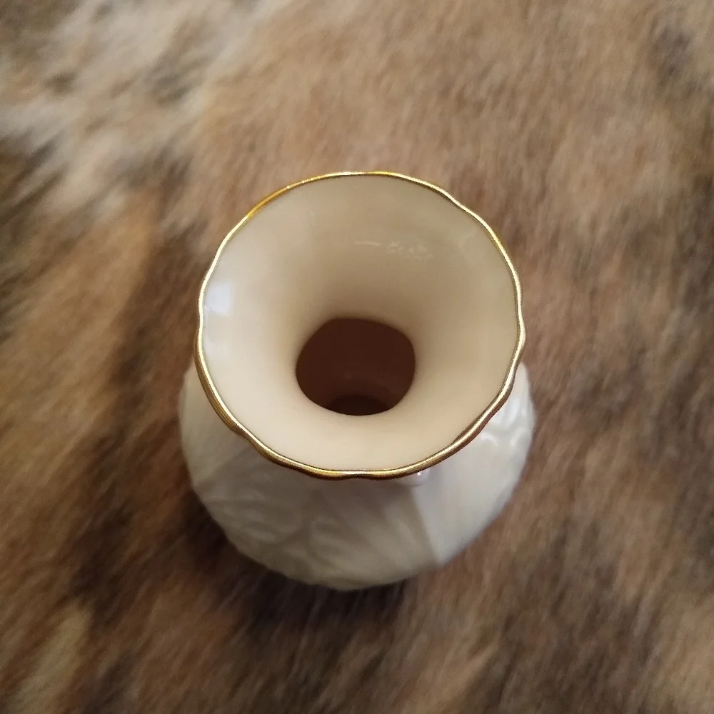 Lenox beautiful small