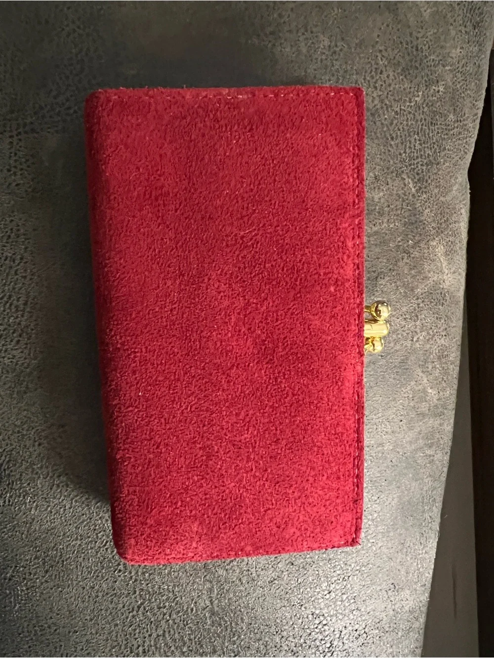 Baronet stylish red