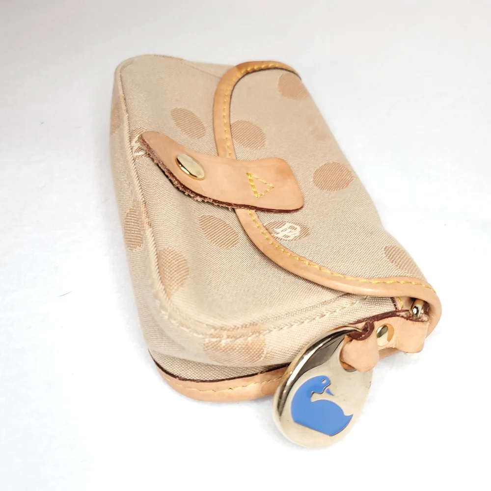 Dooney & Bourke dooney bourke