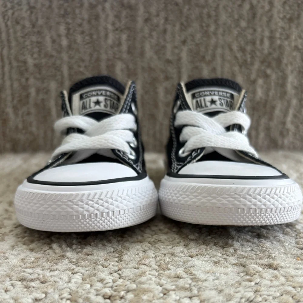 Converse great canvas