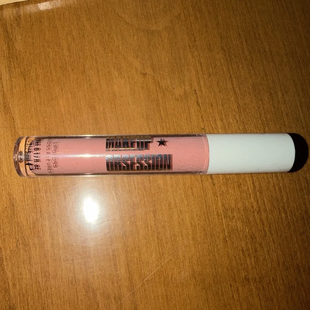 NEW Makeup Obsession‎ Lip Gloss, Resolute