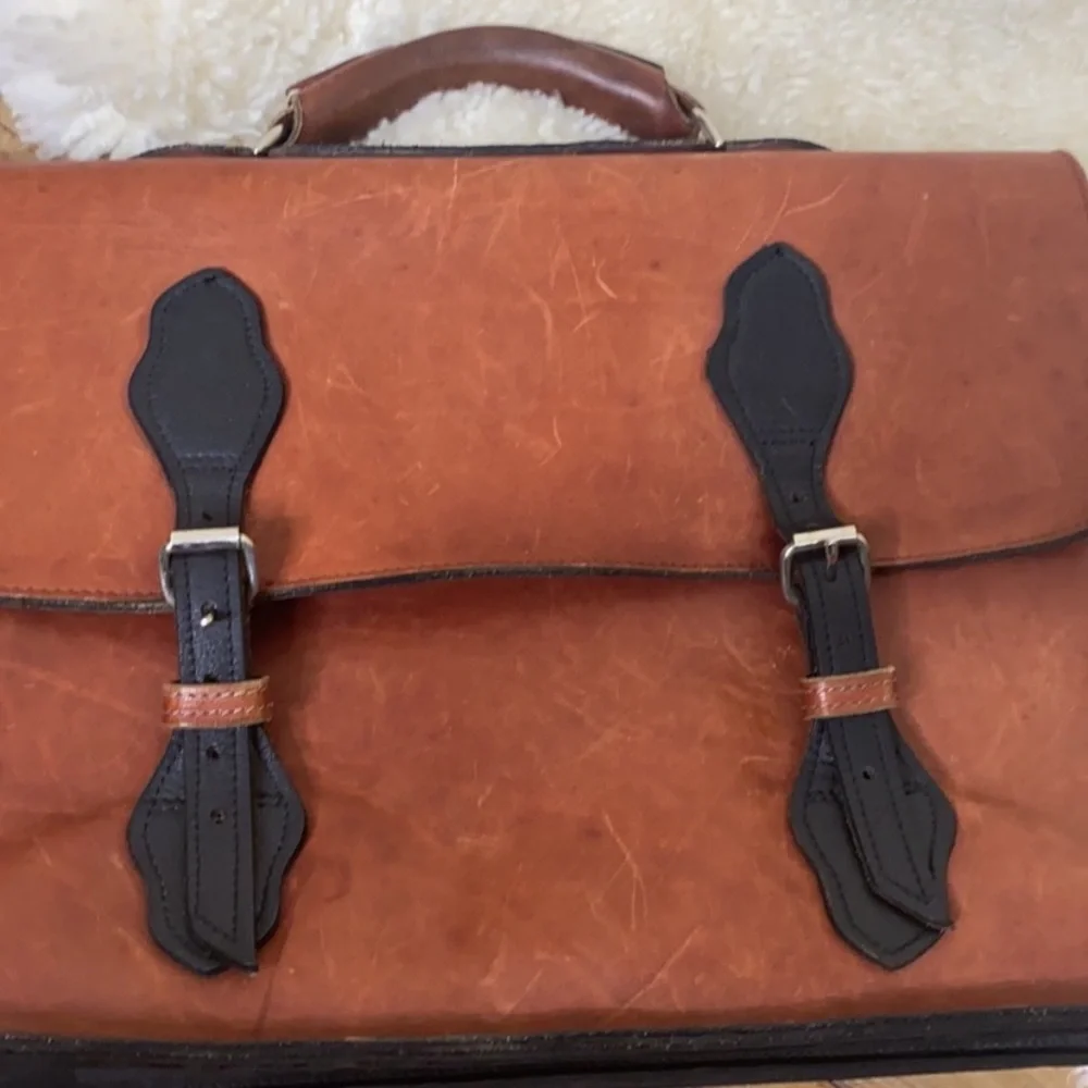 N/A heavy trifold handmade