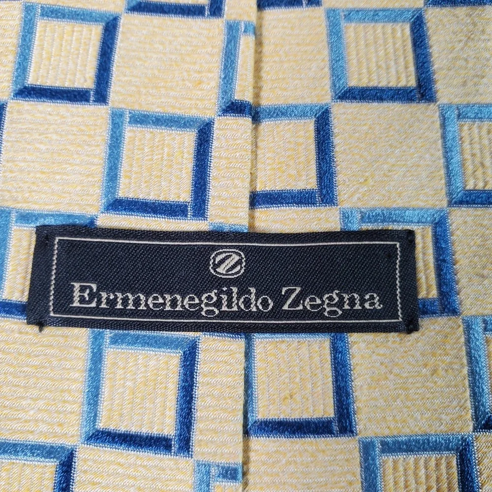 Ermenegildo Zegna dressing upscale