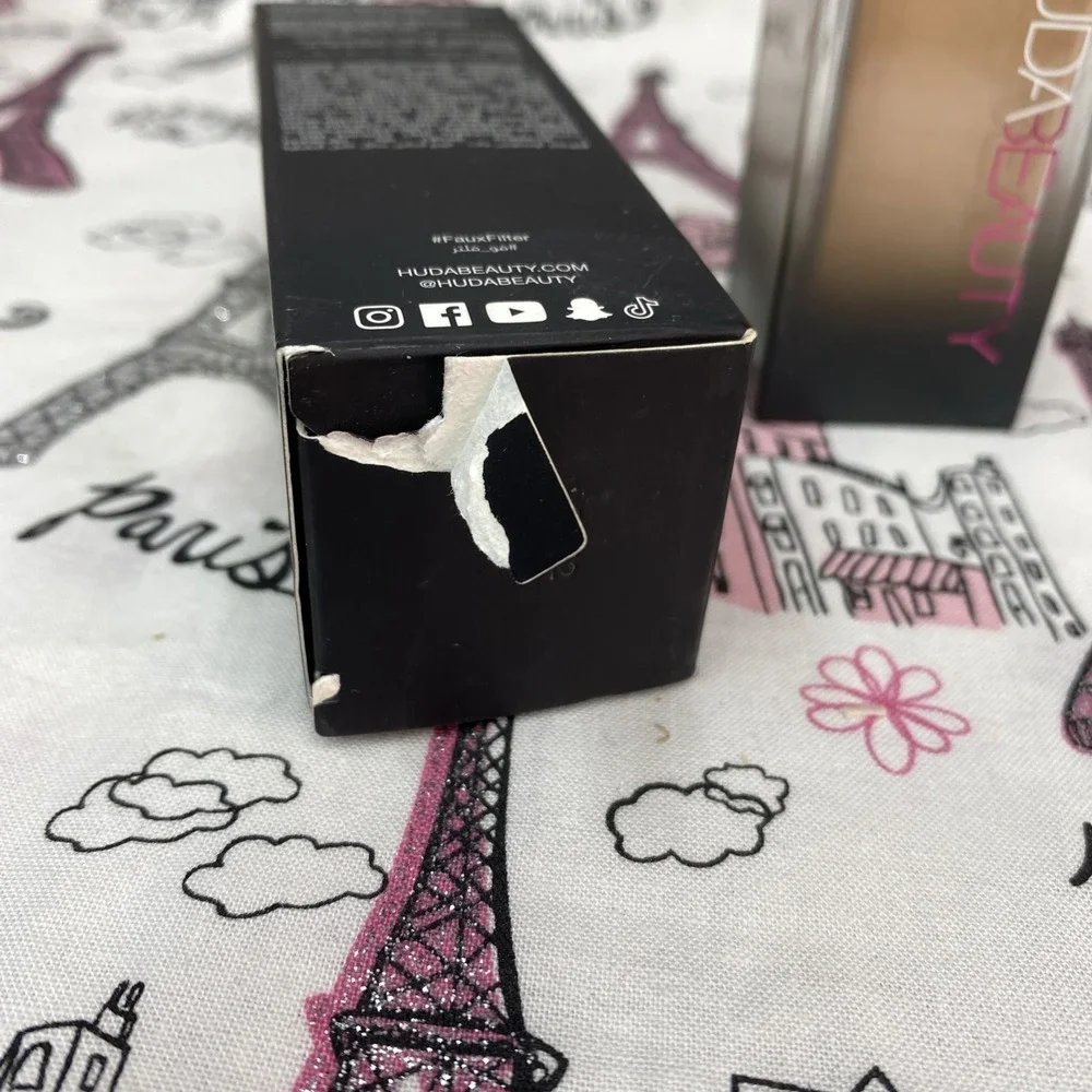 HUDA BEAUTY huda beauty