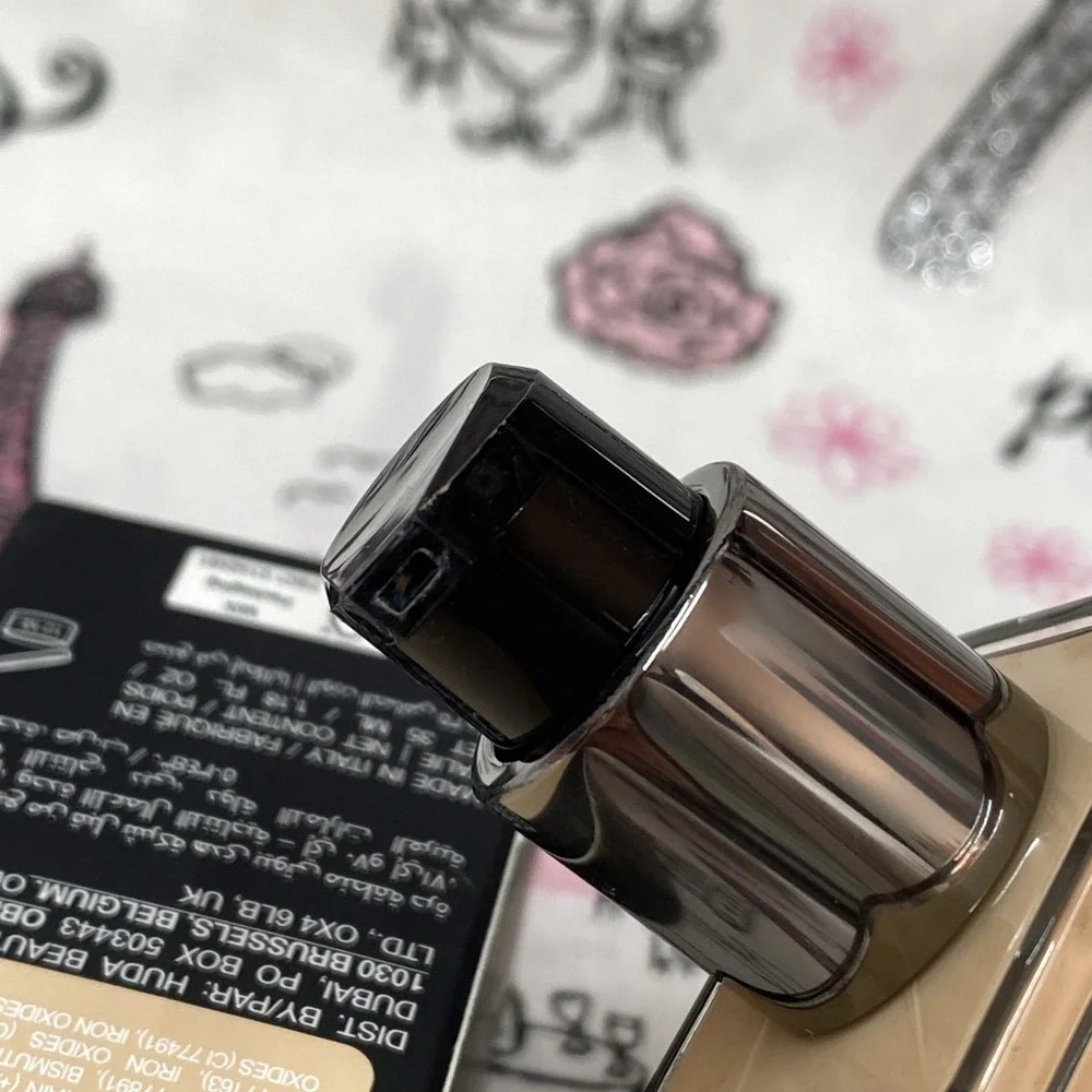 HUDA BEAUTY huda beauty