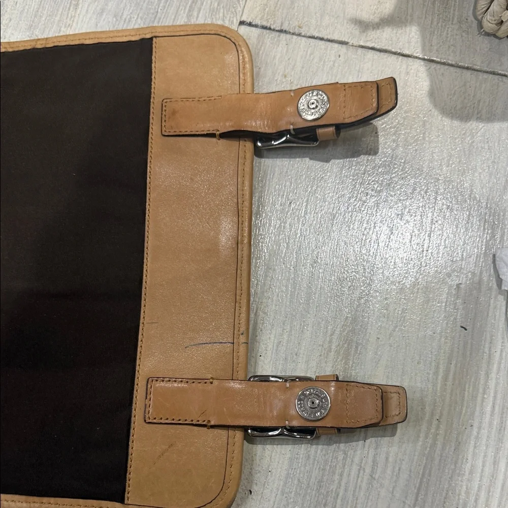 Coach elegant crossbody