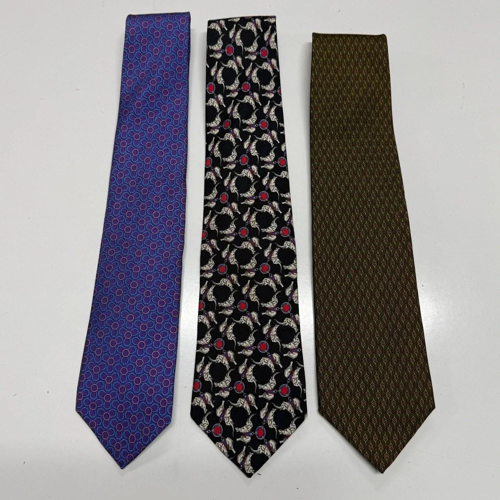 Brooks Brothers diamond these help