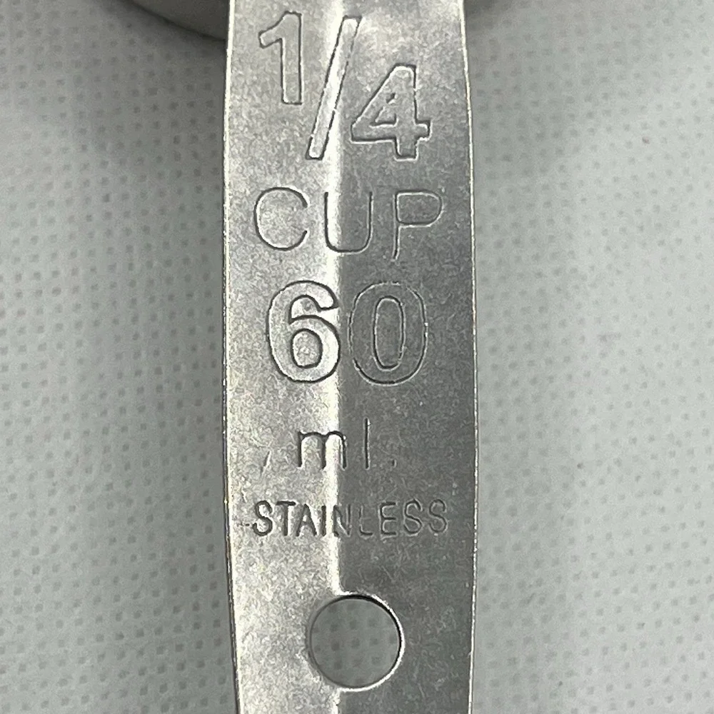 The Unbranded Brand vintage stainless