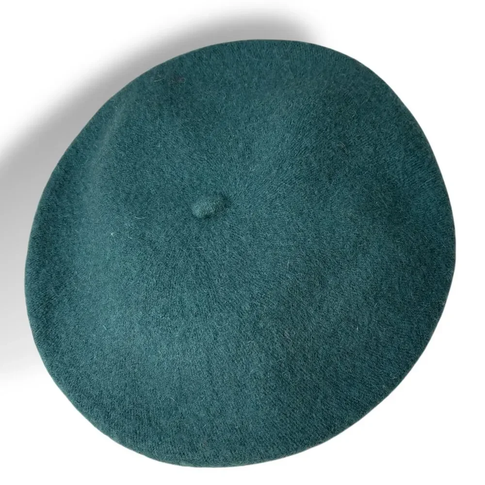 NWT On 34th Green Beret