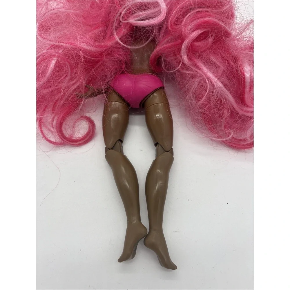 MGA Entertainment rainbow high