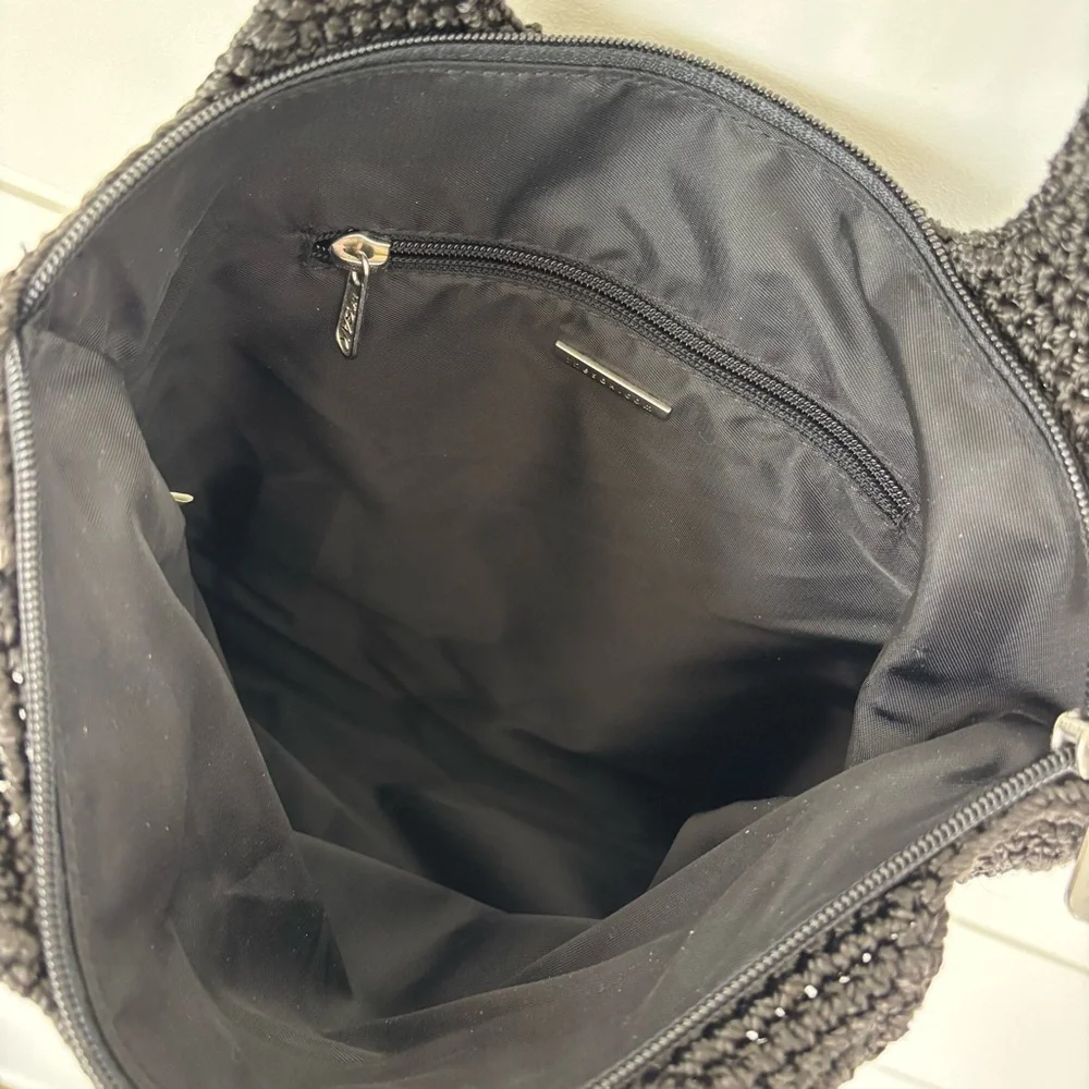 The Sak sak black