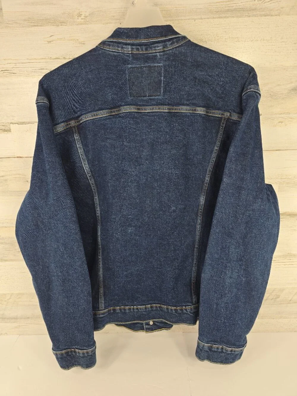 Levis jacket excellent