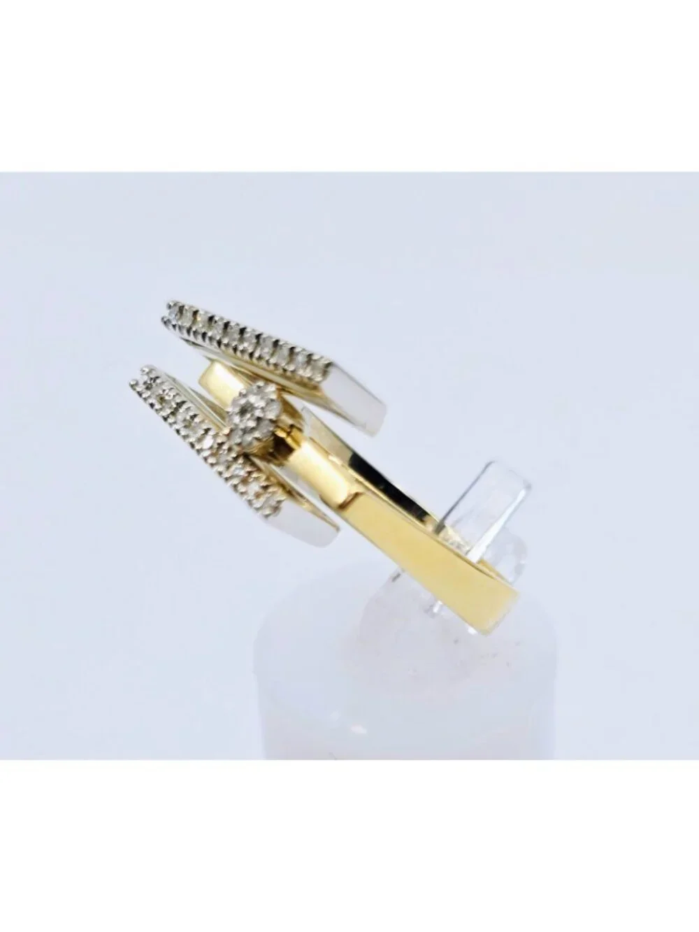 Unique 14K Solid Two Tone Multi Color Gold Ladies Motion Diamond Ring - Size 6.5
