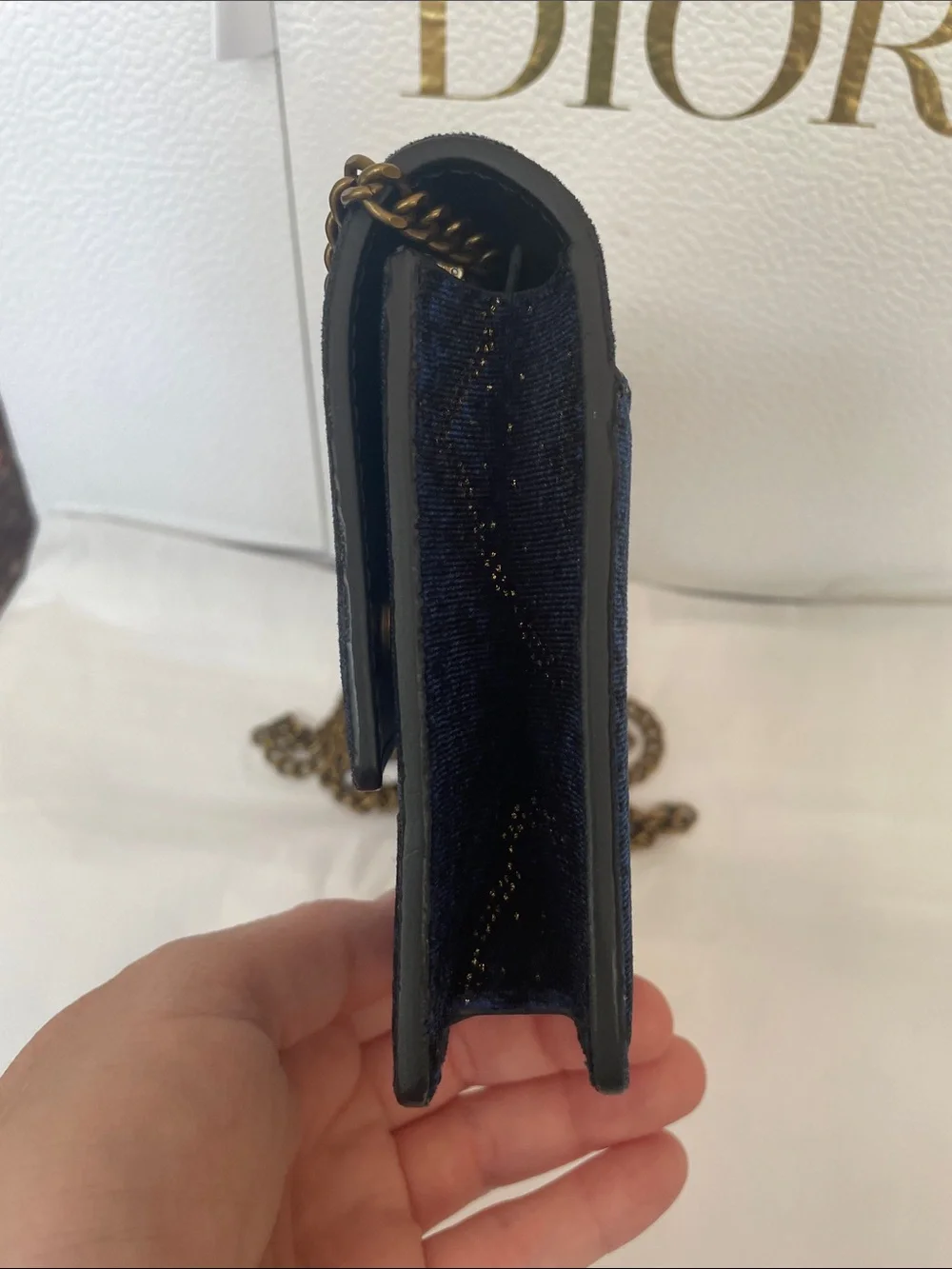 Kurt Geiger blue effect