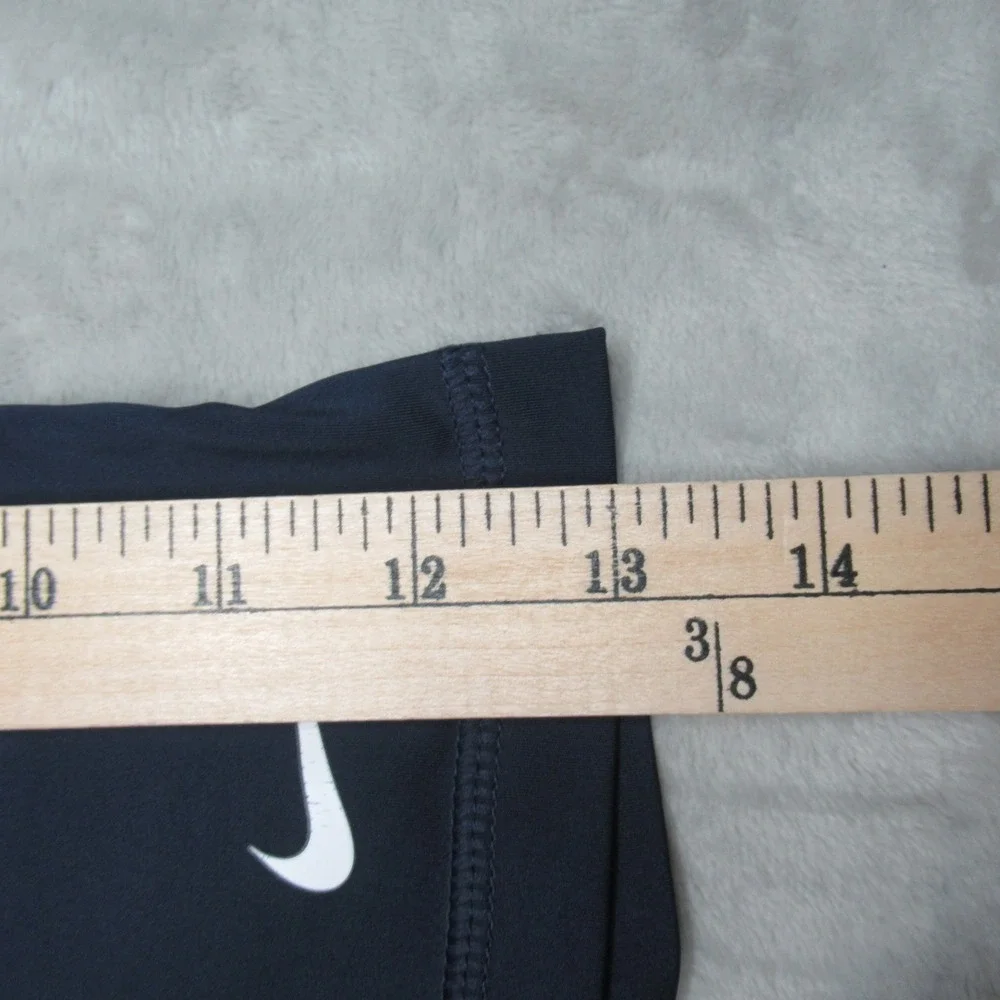 Nike 28 waist