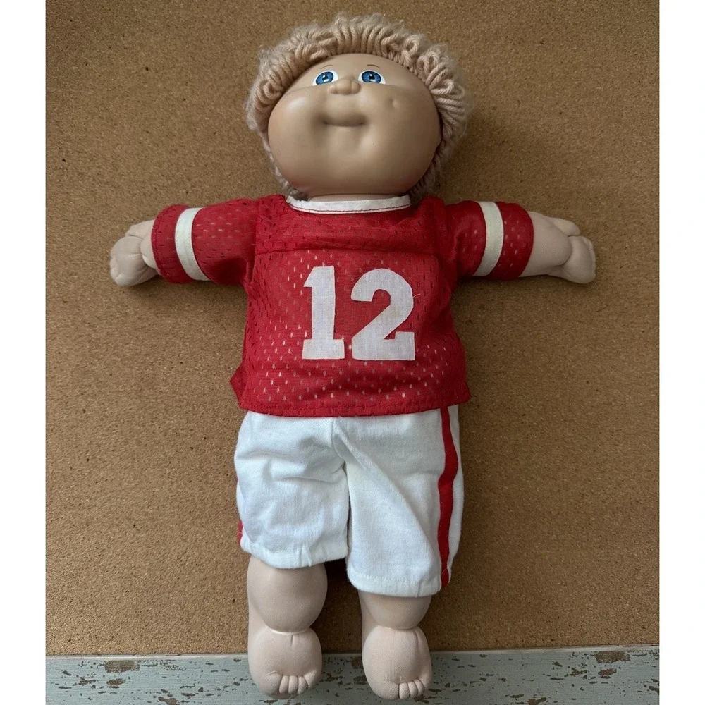 Cabbage Patch Kids 1980s‎ Football Boy Doll Red Jersey Blue Eyes