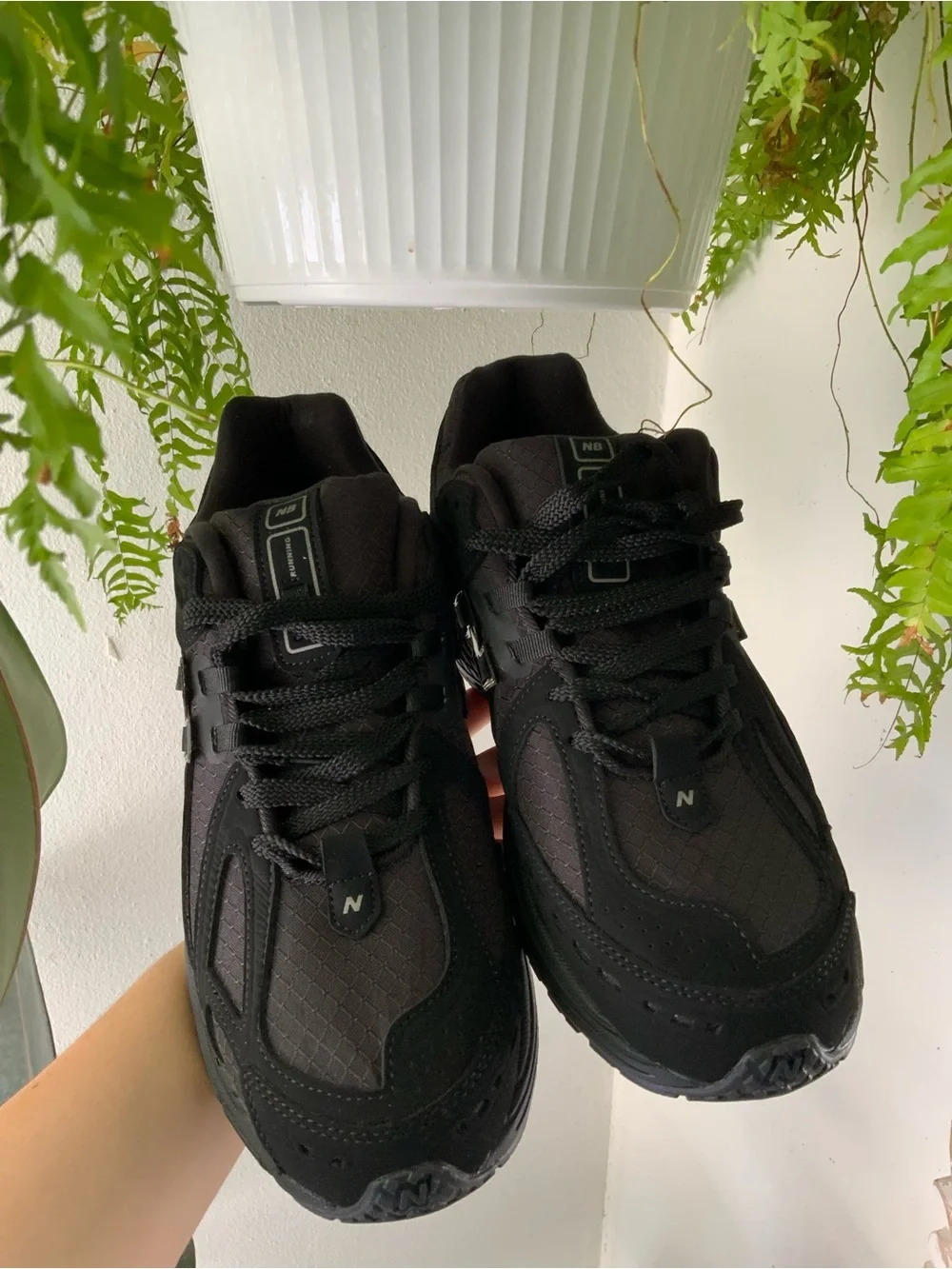 New Balance all black