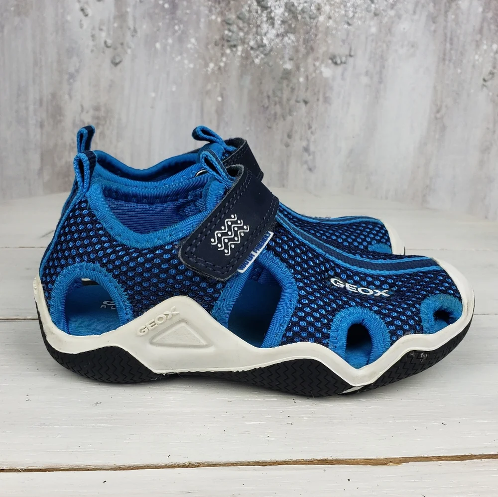 Geox see first