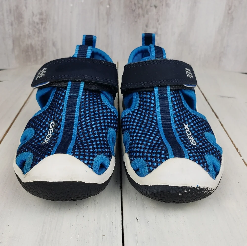 Geox see first