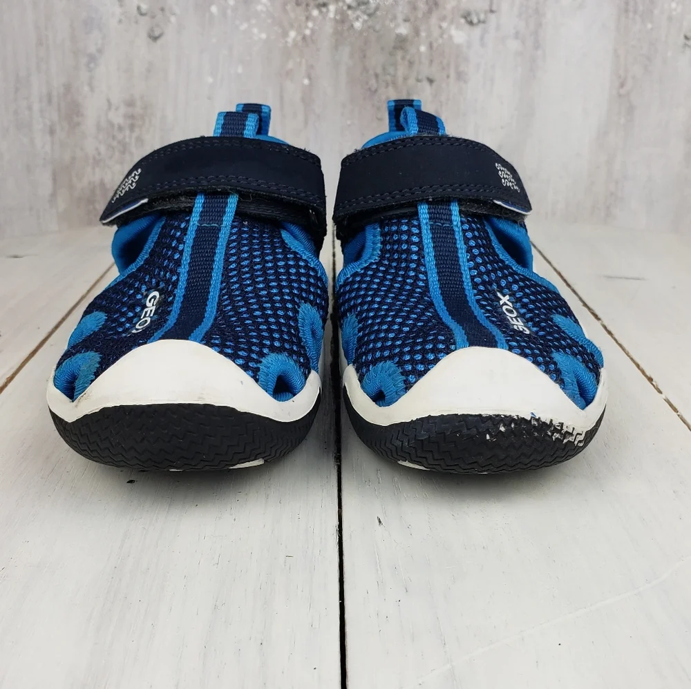 Geox see first