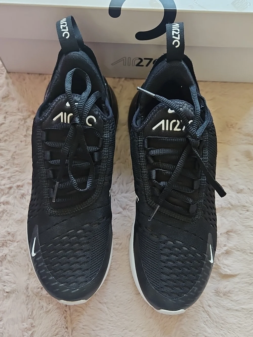 Nike size excellent max