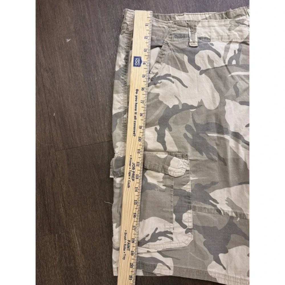Wrangler camo cargo