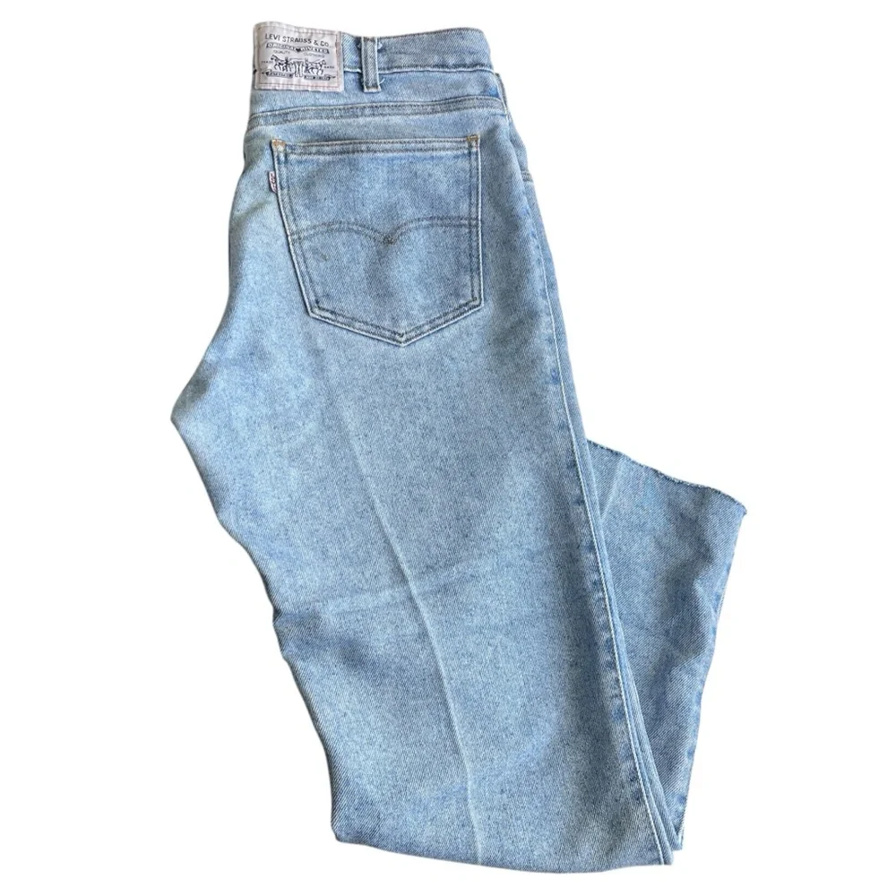 Levis high rise