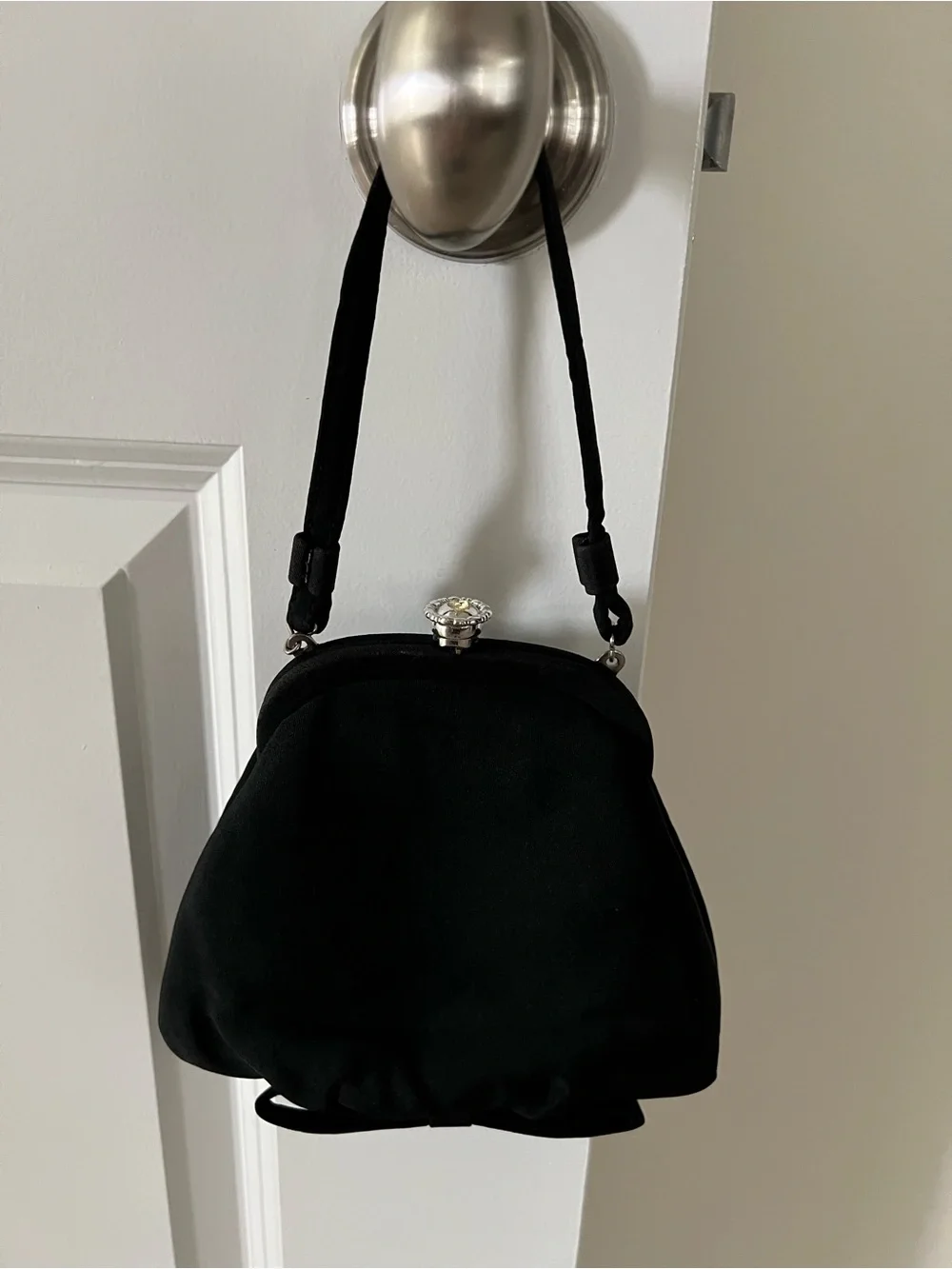N/A elegant vintage