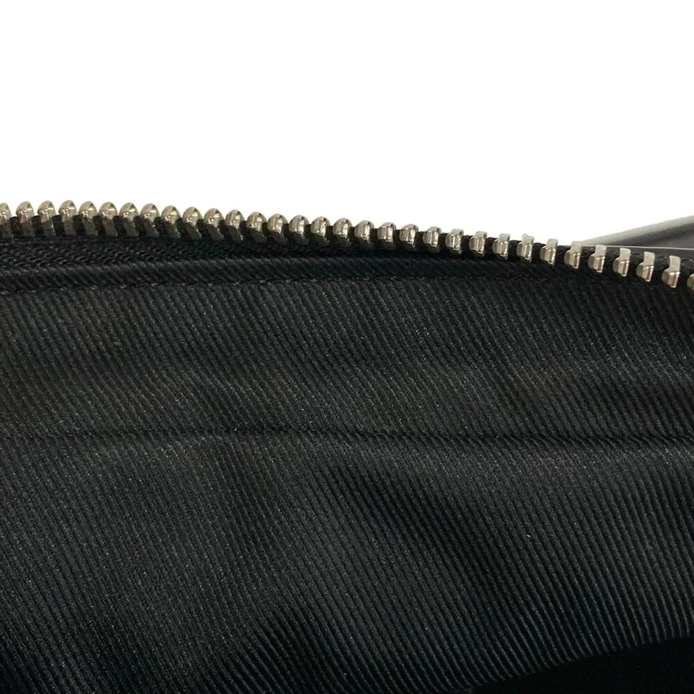 Louis Vuitton 274g reach 66