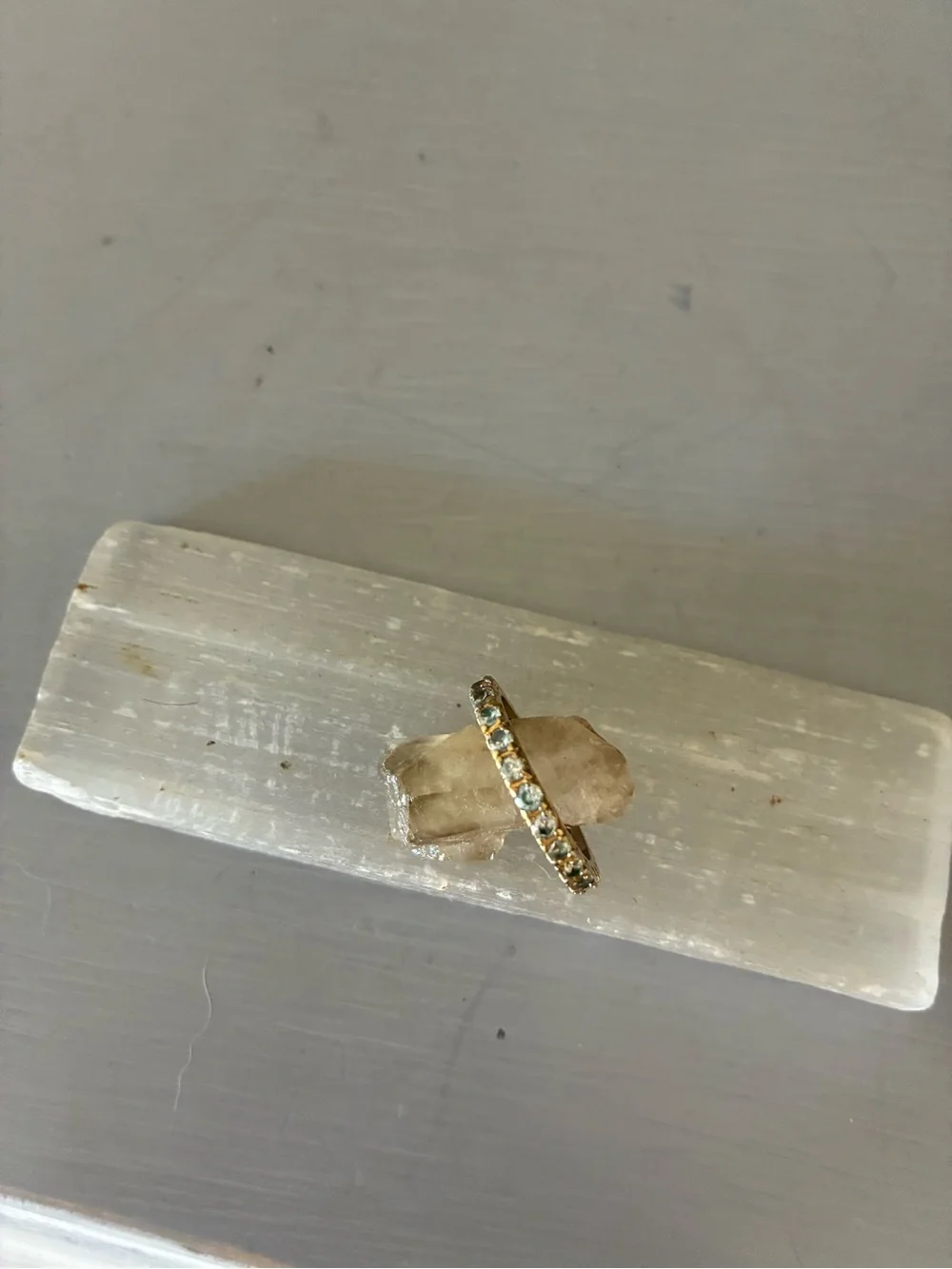 N/A delicate band