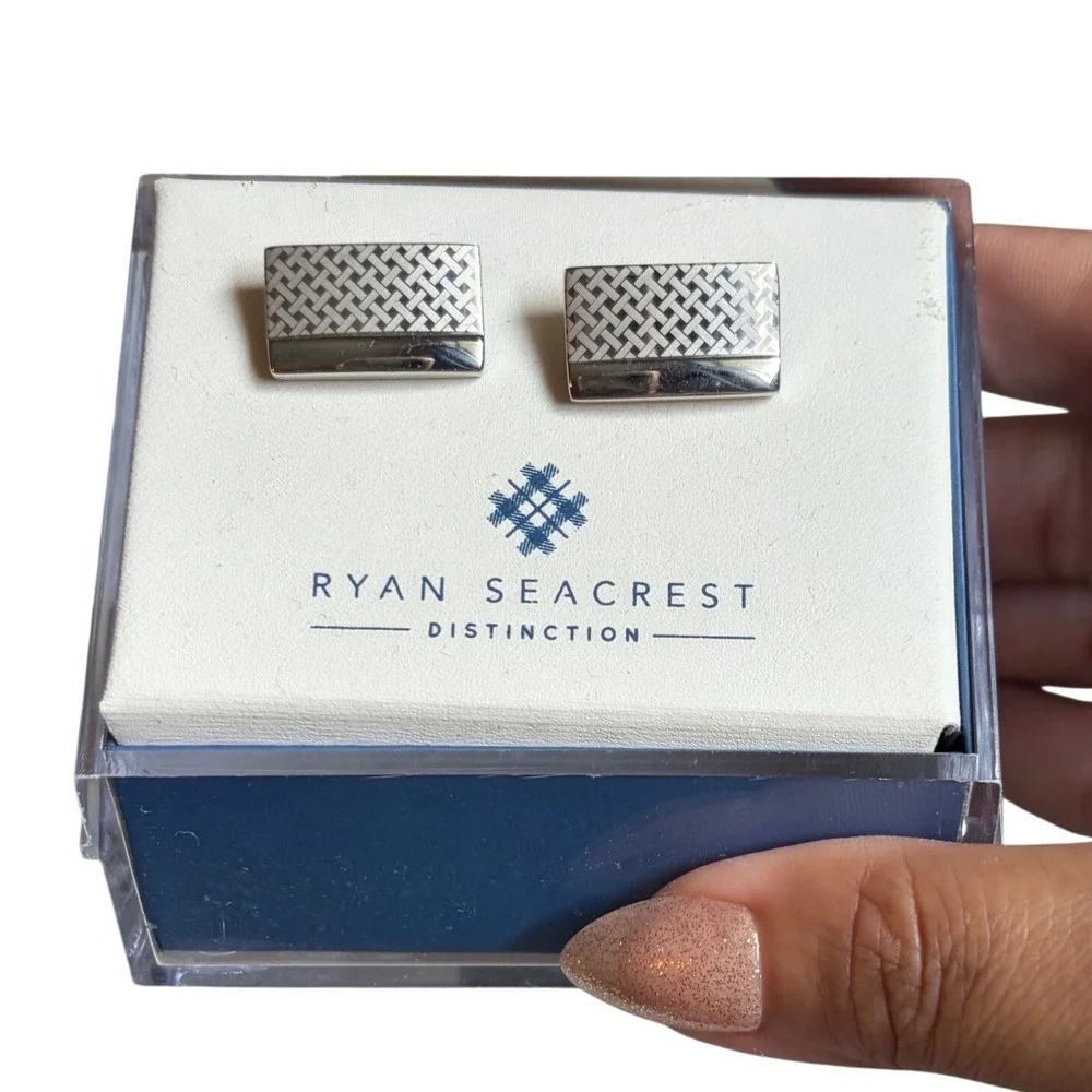 Ryan Seacrest Distinction ryan seacrest