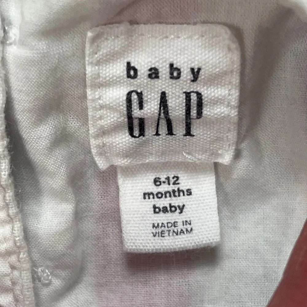 GAP baby sleeveless