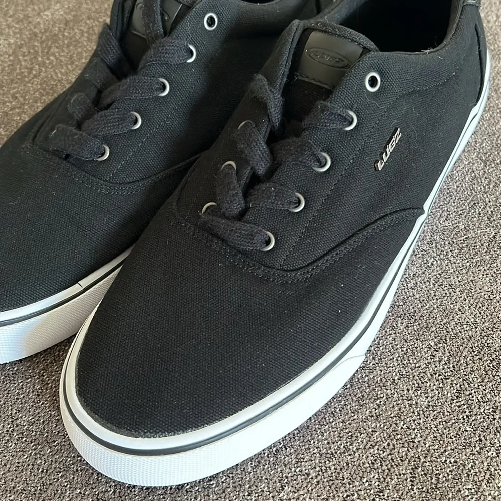 Lugz men’s magic