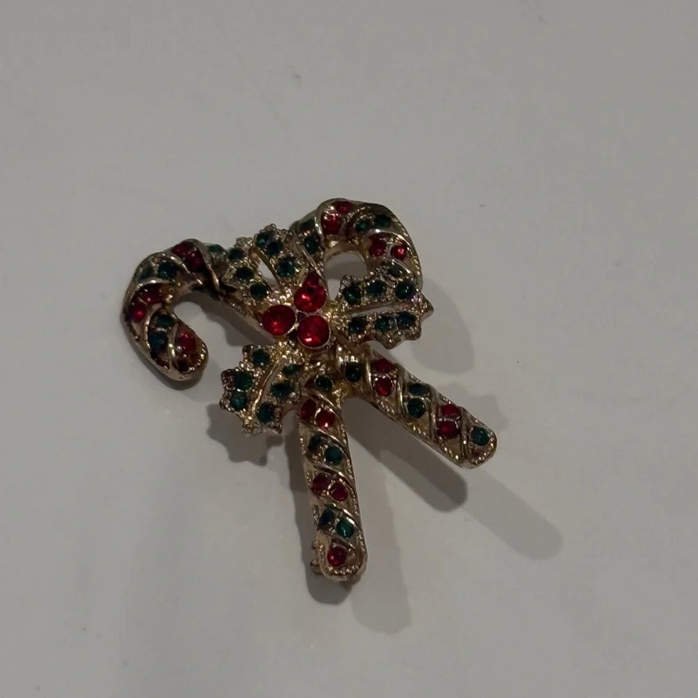 Elegant Gold‎ Candy Cane Brooch with Red and Green Accents