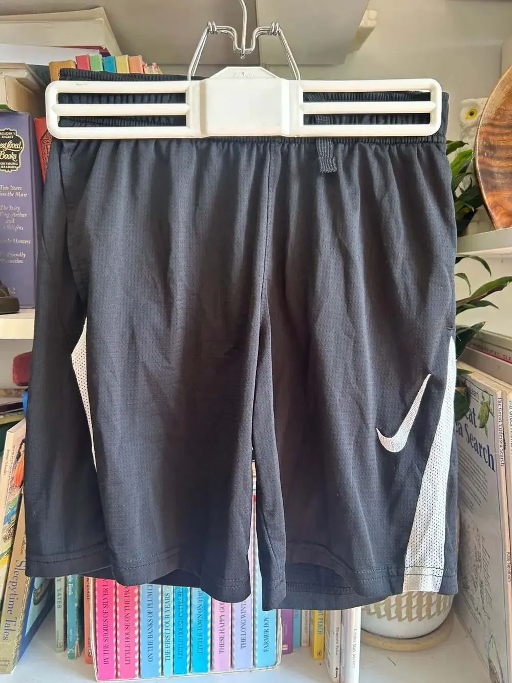 Nike Dri-FIT Standard Fit Athletic Training Shorts, Size Small