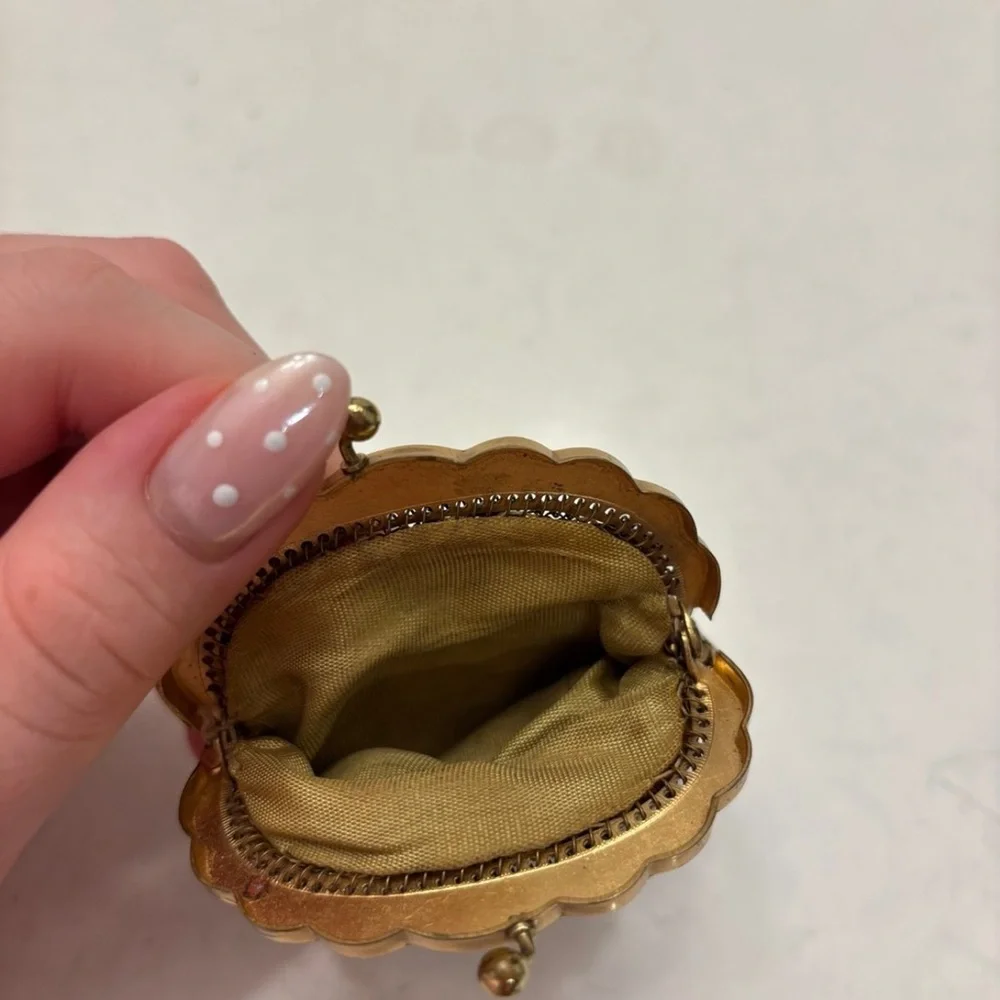 N/A vintage gold
