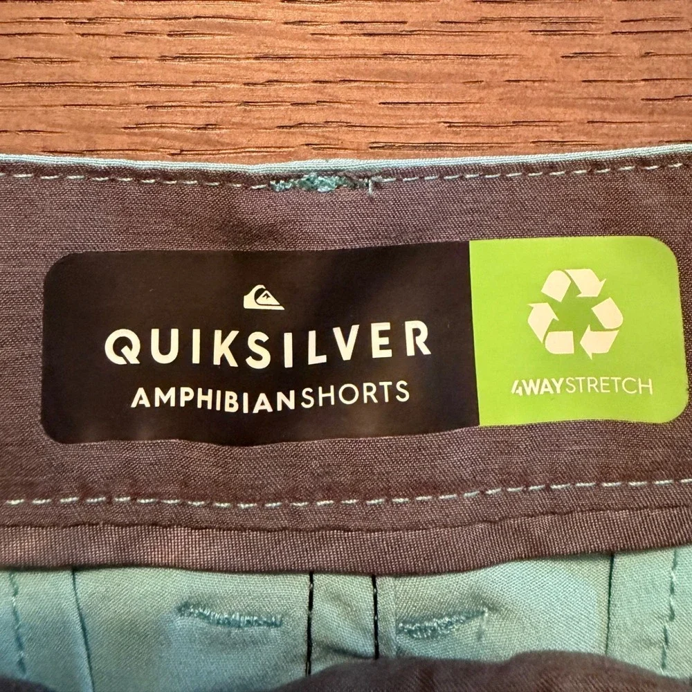 Quiksilver amphibian hybrid
