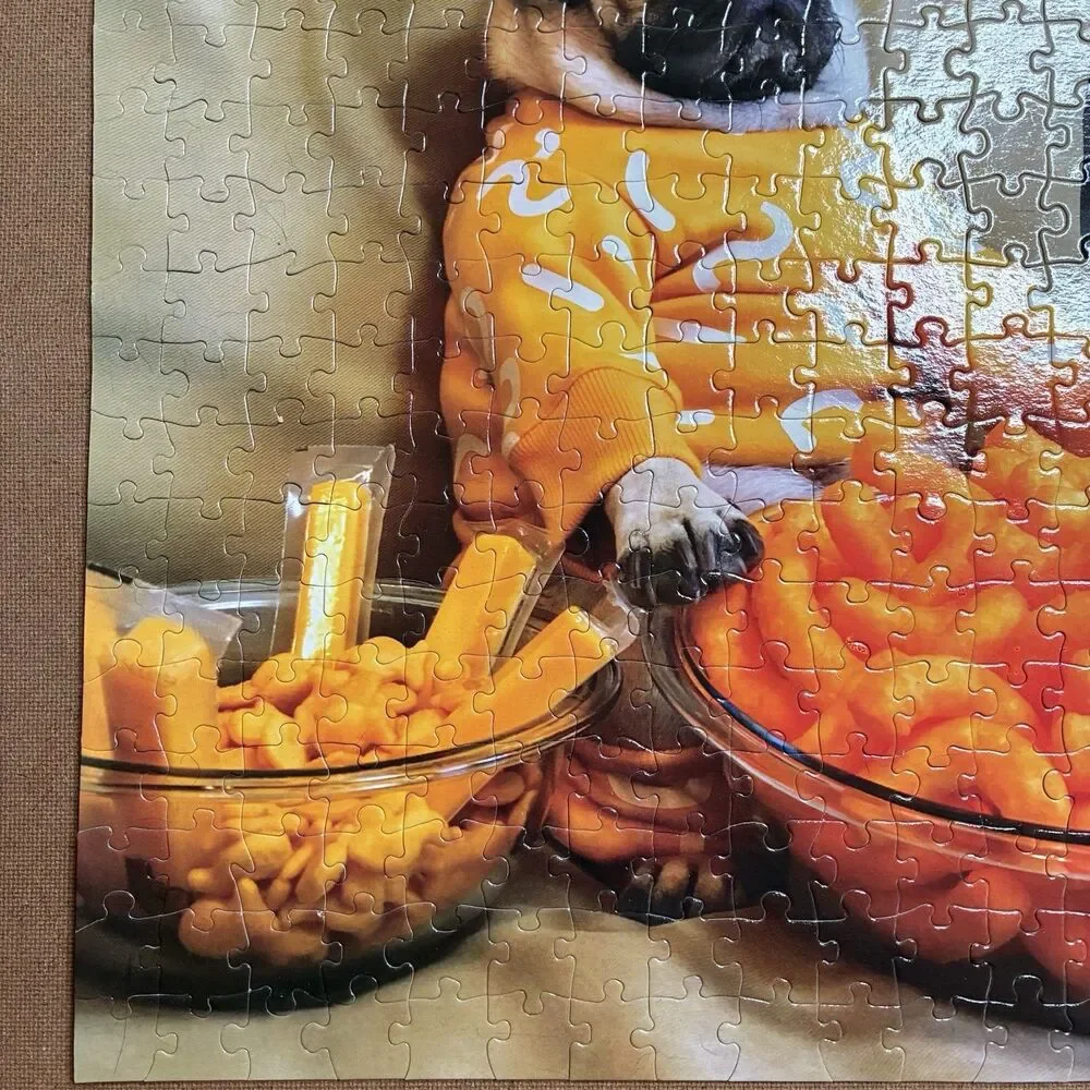Doug the Pug Cheesy Cheese Puffs 300 Piece Jigsaw Puzzle 18