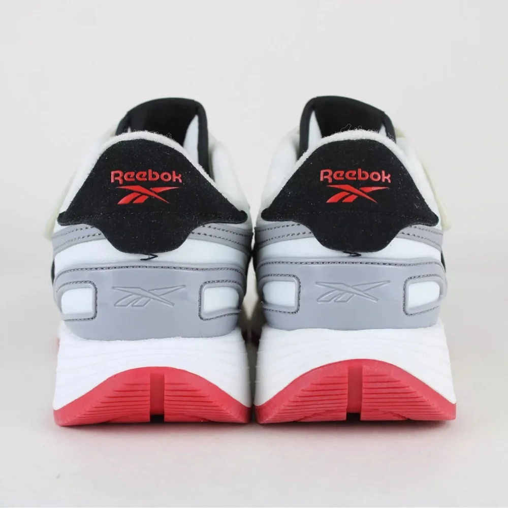 Reebok new without