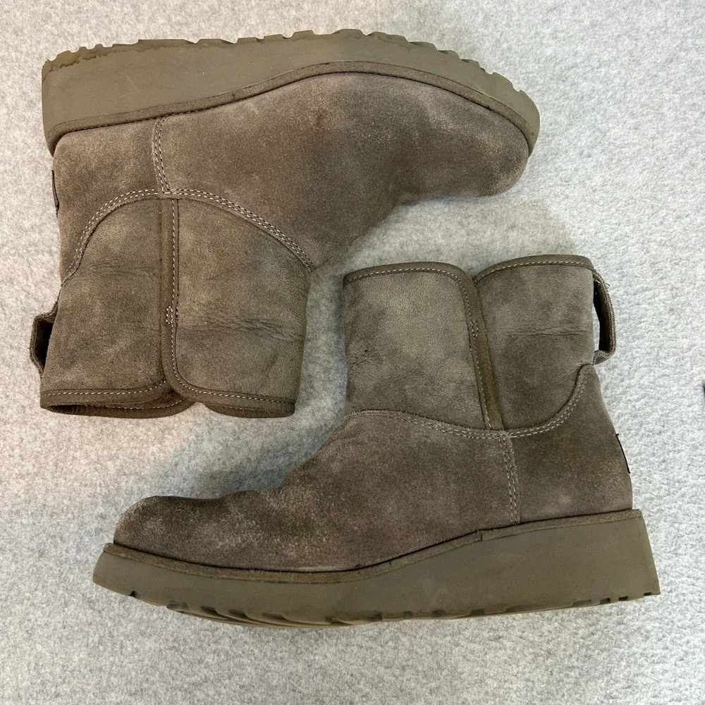 UGG brand size