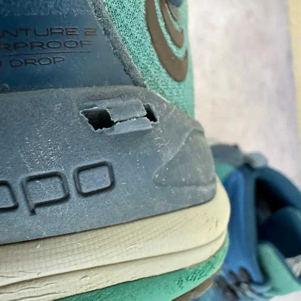 Topo athletic boots