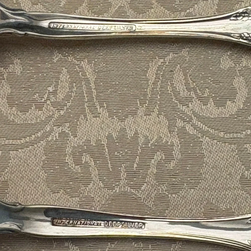 International Silver beautiful vintage