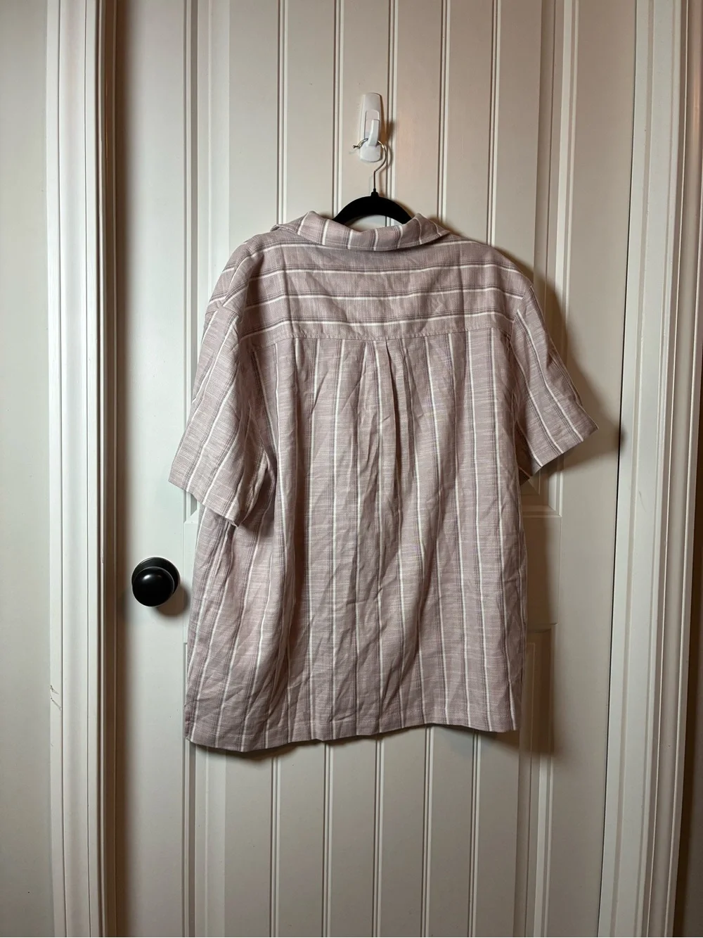 Sperry Mauve and White Vertical Stripe Short-Sleeve Button-Down